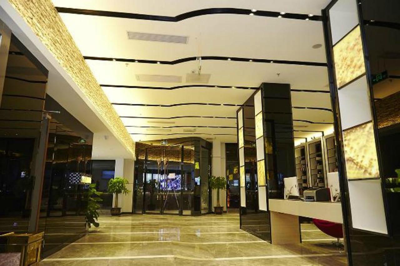 Lavande Hotel Guangzhou Ximenkou Metro Extérieur photo